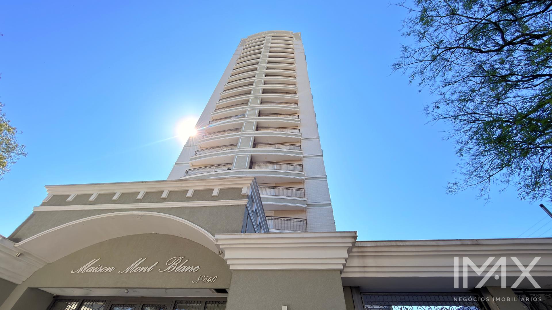 Apartamento totalmente Mobiliado à Venda no Edifício Mont Blanc, 131m2 por R$1.490.000,00.