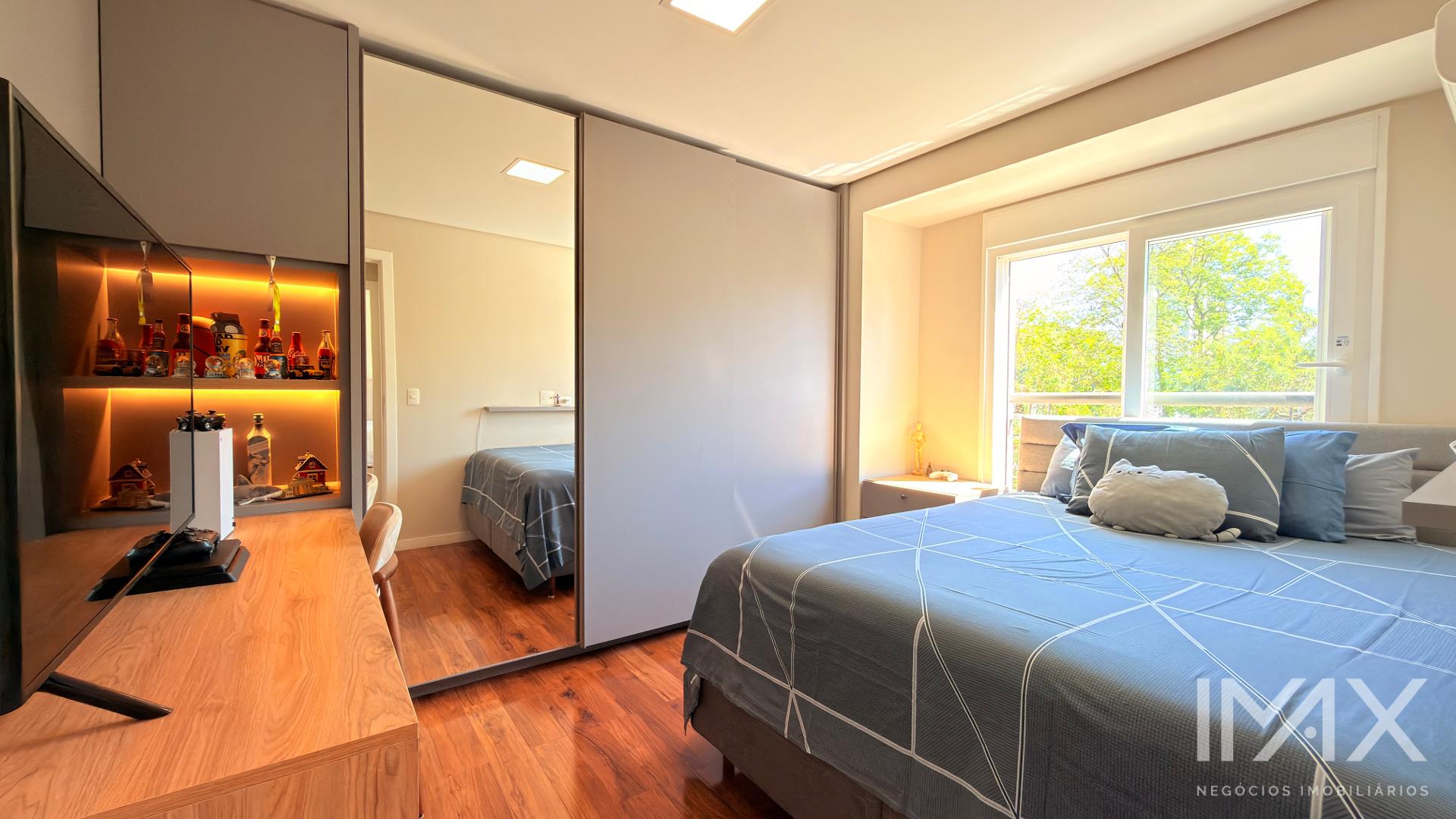 Apartamento totalmente Mobiliado à Venda no Edifício Mont Blanc, 131m2 por R$1.490.000,00.