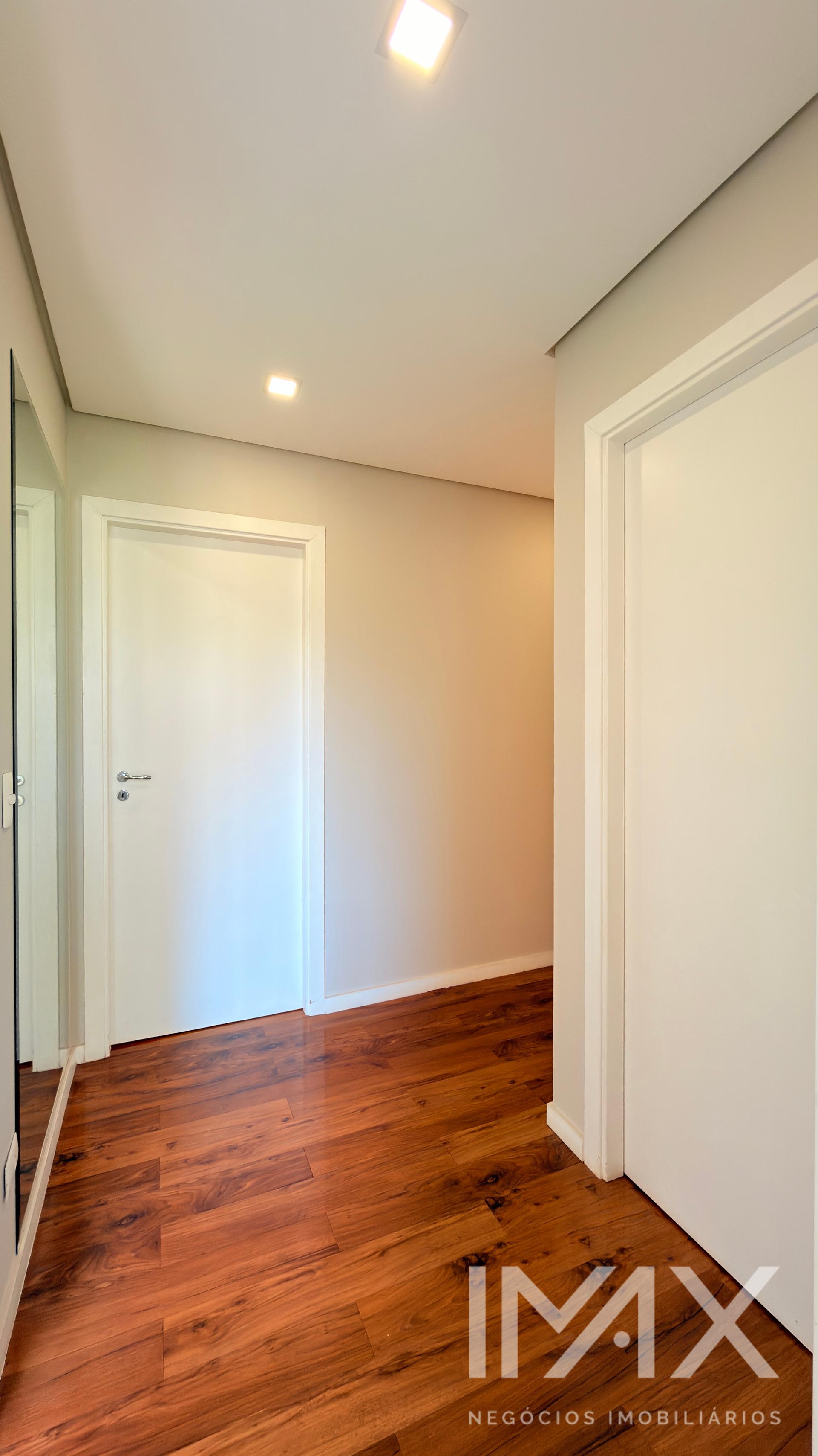 Apartamento totalmente Mobiliado à Venda no Edifício Mont Blanc, 131m2 por R$1.490.000,00.
