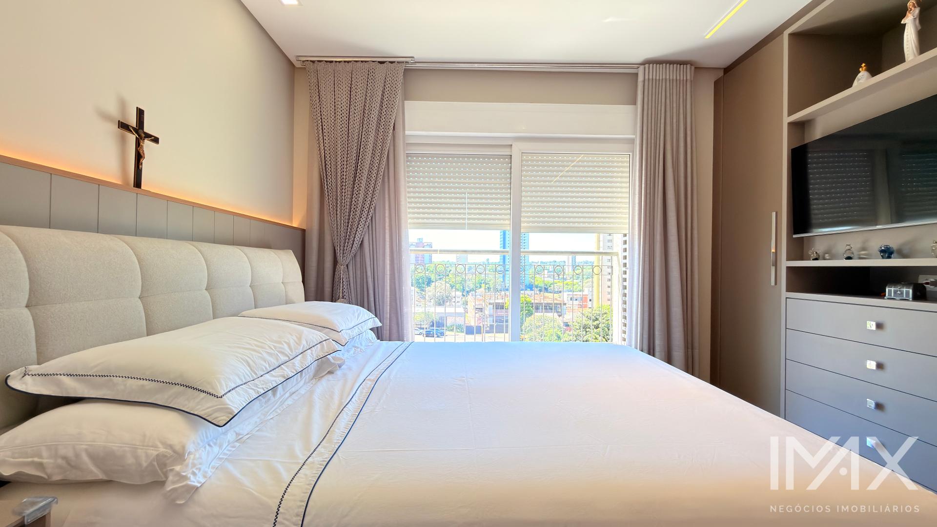 Apartamento totalmente Mobiliado à Venda no Edifício Mont Blanc, 131m2 por R$1.490.000,00.