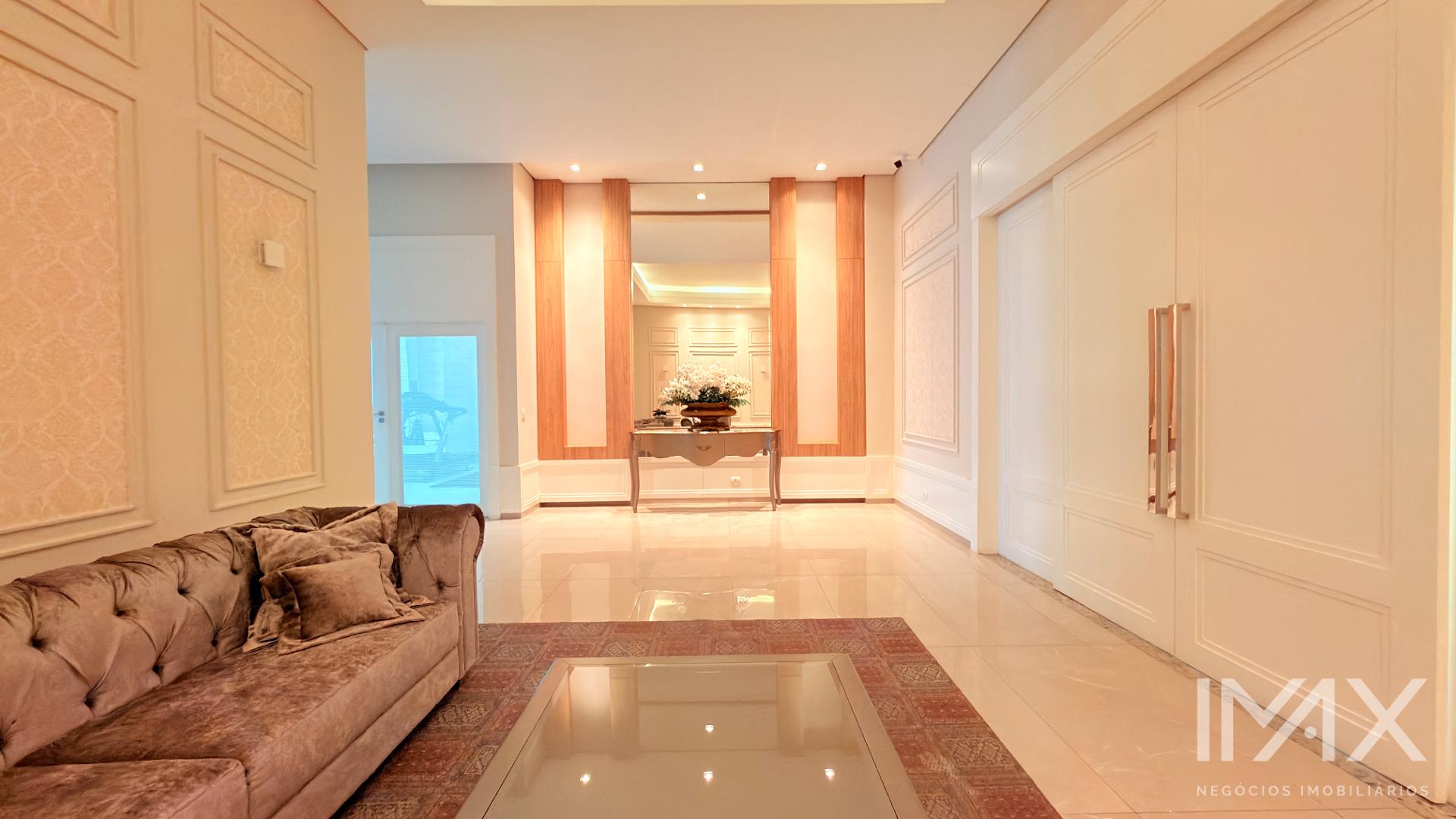 Apartamento totalmente Mobiliado à Venda no Edifício Mont Blanc, 131m2 por R$1.490.000,00.