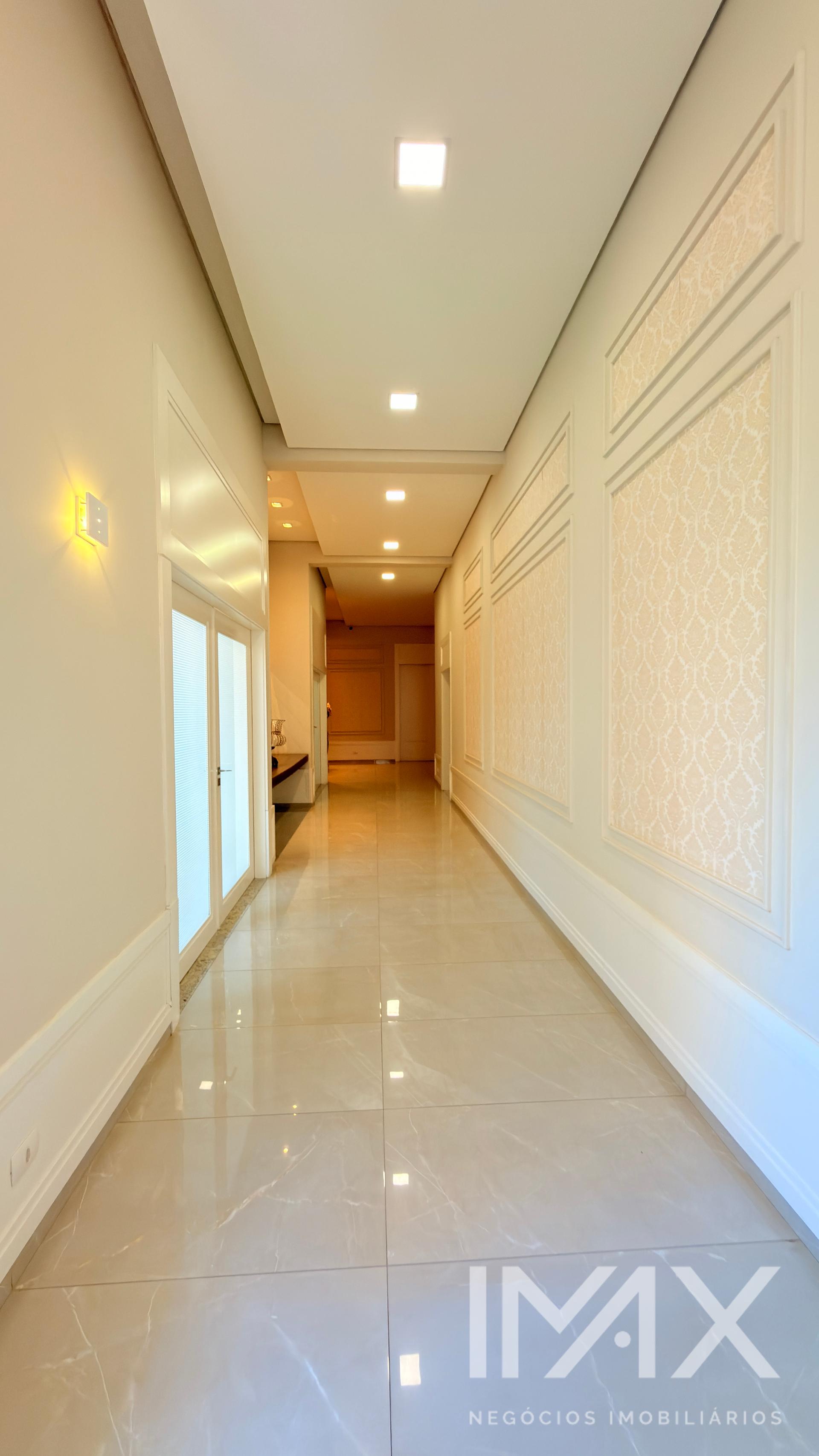 Apartamento totalmente Mobiliado à Venda no Edifício Mont Blanc, 131m2 por R$1.490.000,00.