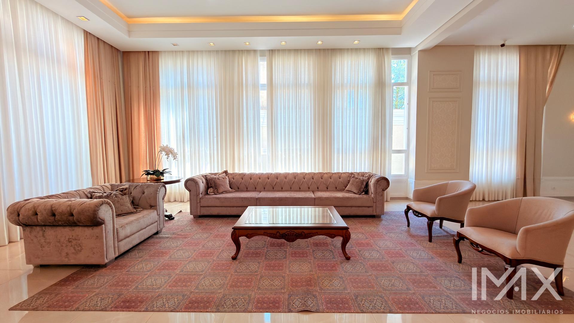 Apartamento totalmente Mobiliado à Venda no Edifício Mont Blanc, 131m2 por R$1.490.000,00.
