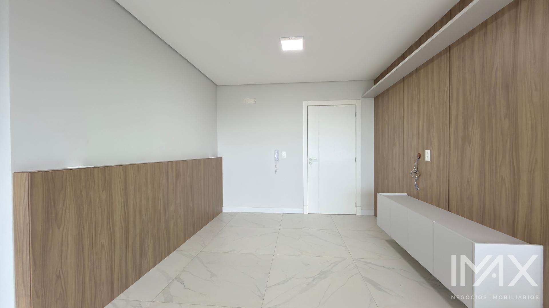 Apartamento à Venda no London Tower com 02 suítes, 82 m² por R$ 1.000.000,00.