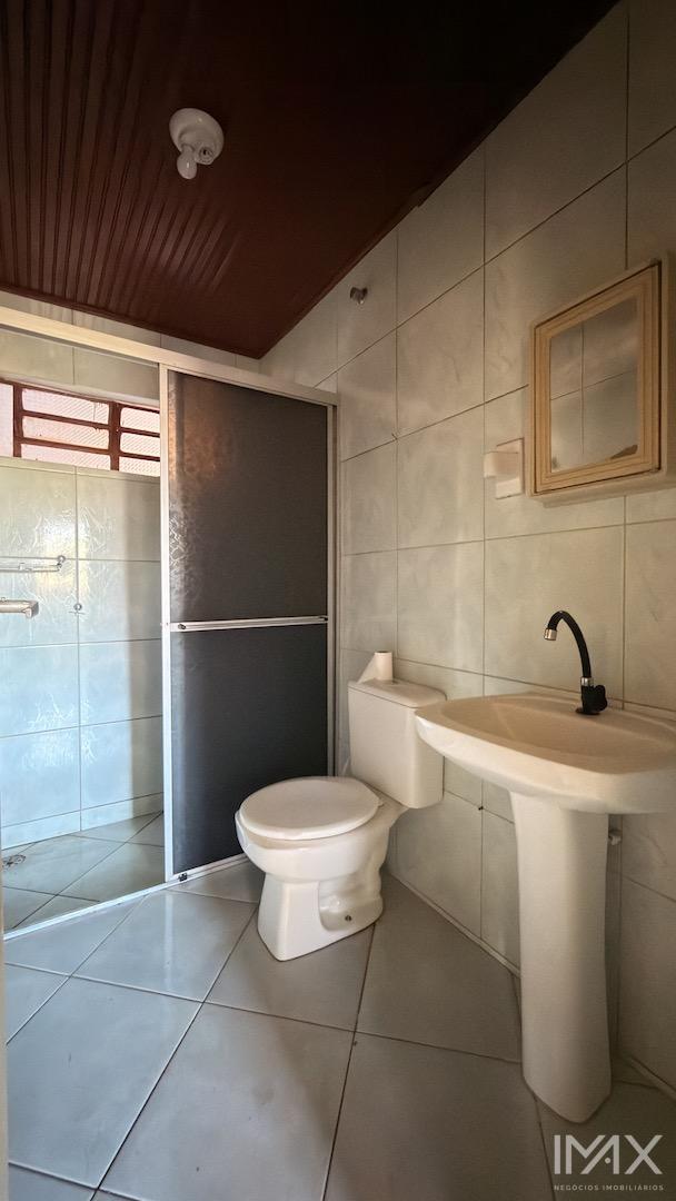 Casa à Venda na Vila A, terreno de 436m2 por R$750.000,00.