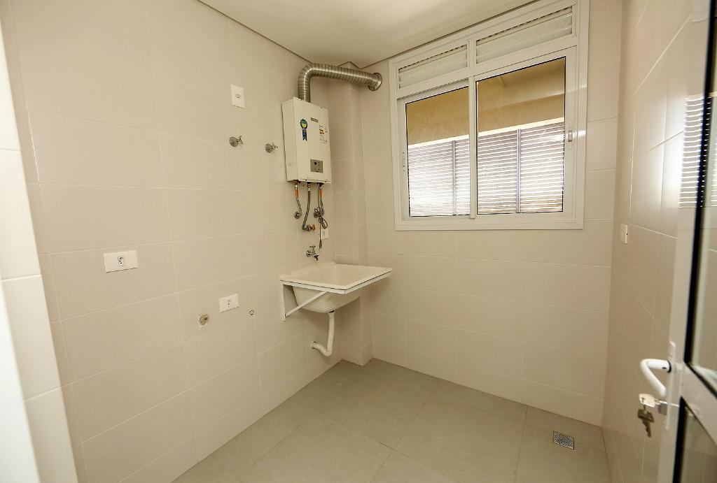 Apartamento disponível para Venda no Ed. Omoiru, 101m2 por R$790.000,00.