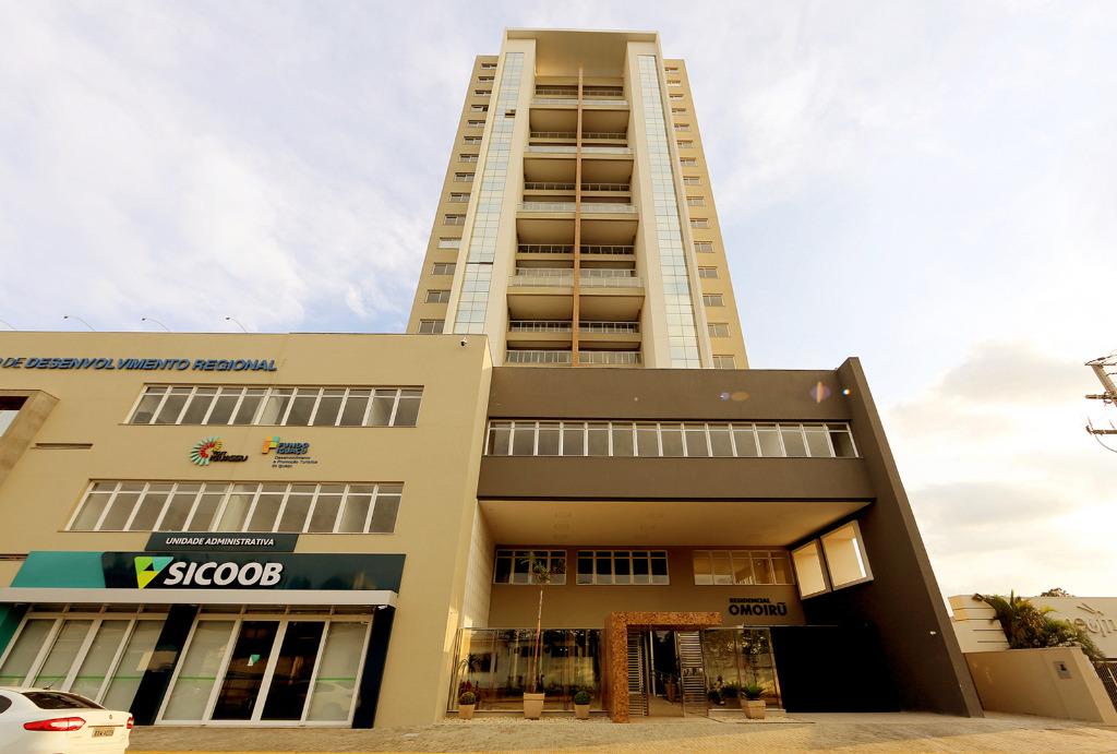 Apartamento disponível para Venda no Ed. Omoiru, 101m2 por R$790.000,00.