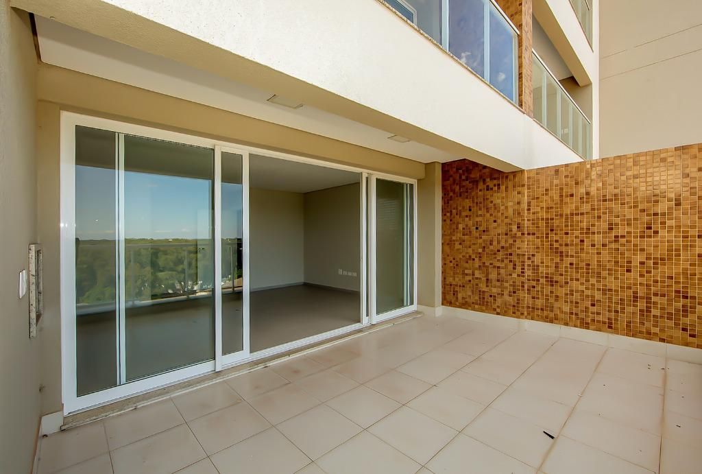 Apartamento disponível para Venda no Ed. Omoiru, 101m2 por R$790.000,00.
