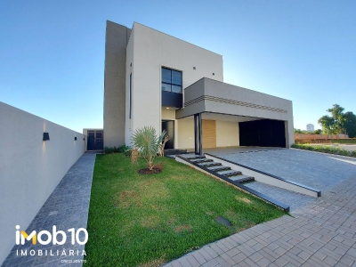 SOBRADO ? VENDA DE ALTO PADR?O NO CONDOM?NIO FECHADO PORTO MAD...