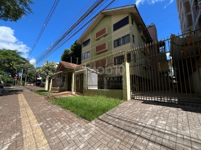 Apartamento ? venda, com 1 suite e 2 quartos na Vila Maracan?,...