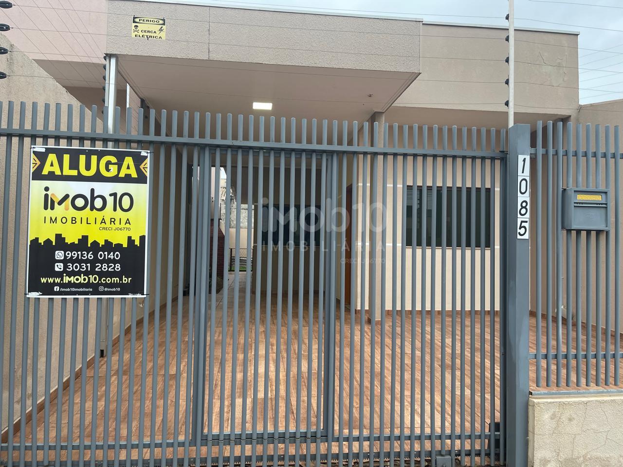 CASA PARA ALUGAR COM 02 QUARTOS  NO BEVERLY FALLS PARK EM FOZ ...