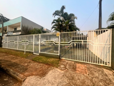 CASA PARA VENDA OU LOCA??O PODENDO ADAPTAR PARA COMERCIO, VILA...