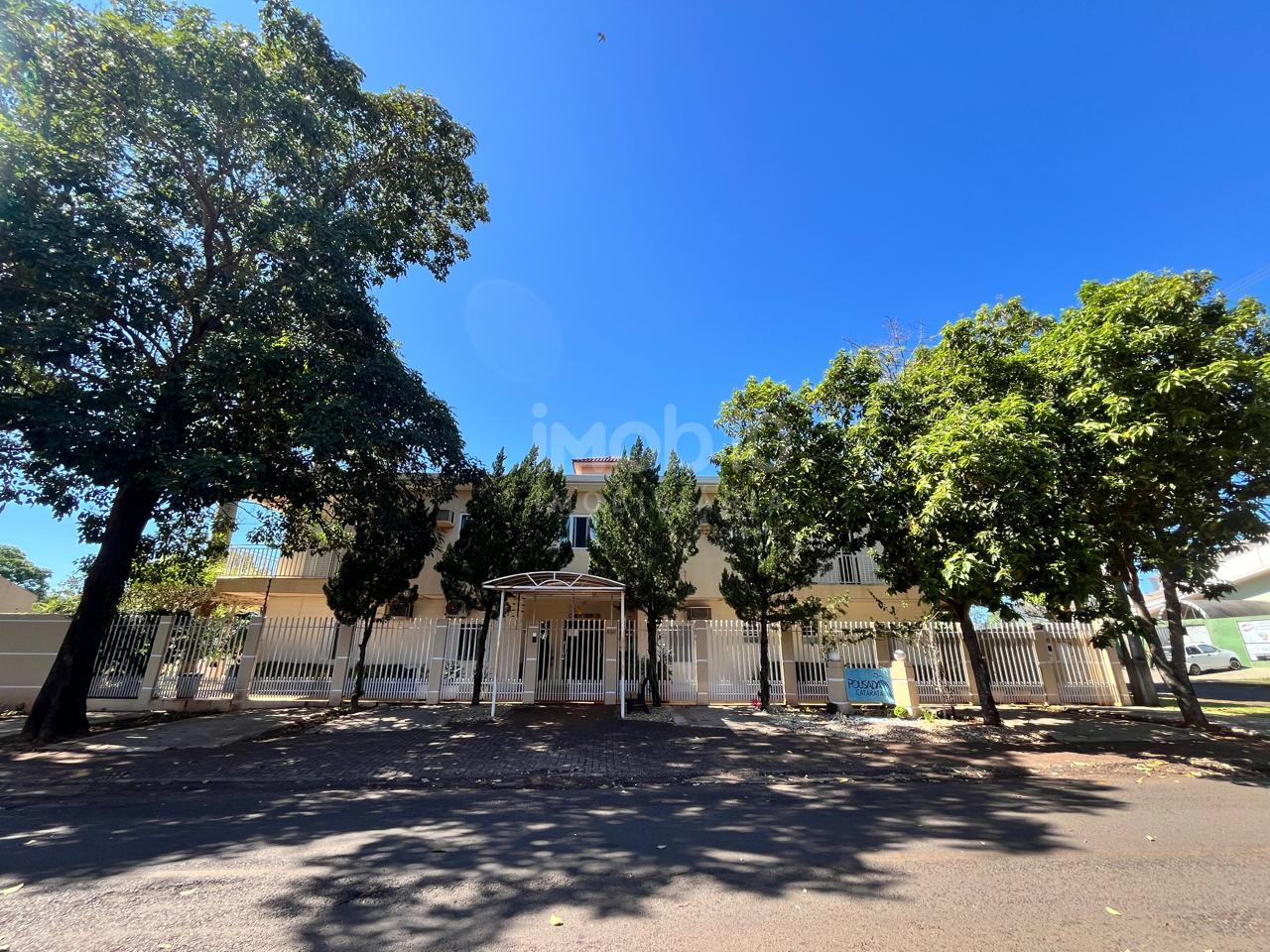 Pousada com 27 apartamentos e piscina na Vila Yolanda, FOZ DO ...