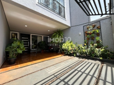 CASA  T?RREA  A VENDA  NA REGI?O DA VILA A EM FOZ DO IGUA?U