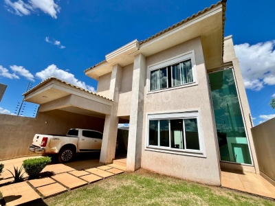 Sobrado com 3 dormit?rios ? venda, localizado Jardim Ip? III, ...