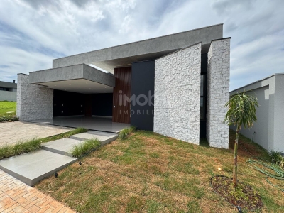 CASA T?RREA NOVA A VENDA NO CONDOM?NIO FECHADO AGUAS CLARAS EM...