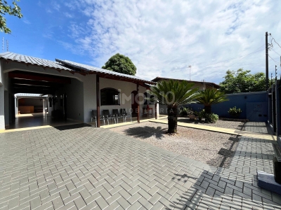 CASA T?RREA COM PISCINA  E 3 QUARTOS NO JD SAN RAFAEL I