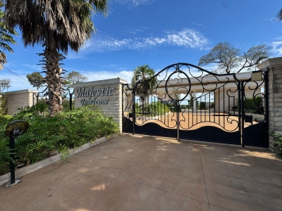 TERRENO A VENDA NO CONDOM?NIO FECHADO MAJESTIC EM FOZ DO IGUA?U 