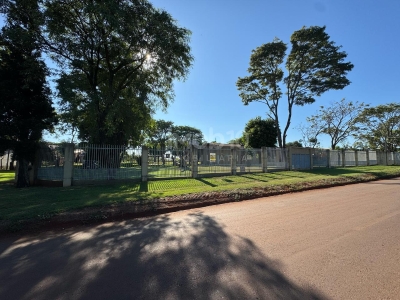 CH?CARA - ?REA BEL?SSIMA PARA ALUGUEL PR?XIMA A BR277, E A SA?...