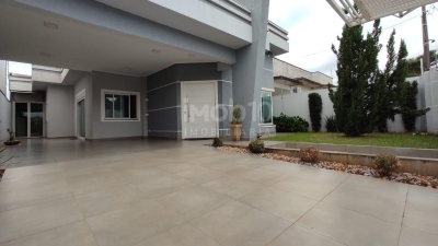 CASA T?RREA COM 3 QUARTOS E PISCINA, NO JD LANCASTER, REGI?O D...