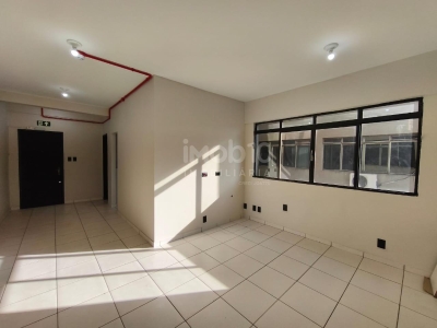 Sala comercial para loca??o no cora??o de Foz do Igua?u, Edif?...