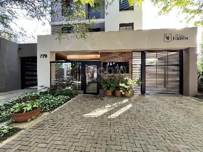 APARTAMENTO A VENDA COM SU?TE NA AVENIDA MAIS BONITA DE FOZ