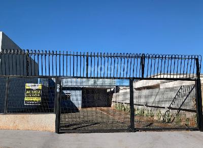 CASA PARA ALUGAR COM 3 QUARTOS, PR?XIMA A UNILA E UNIOESTE,  F...