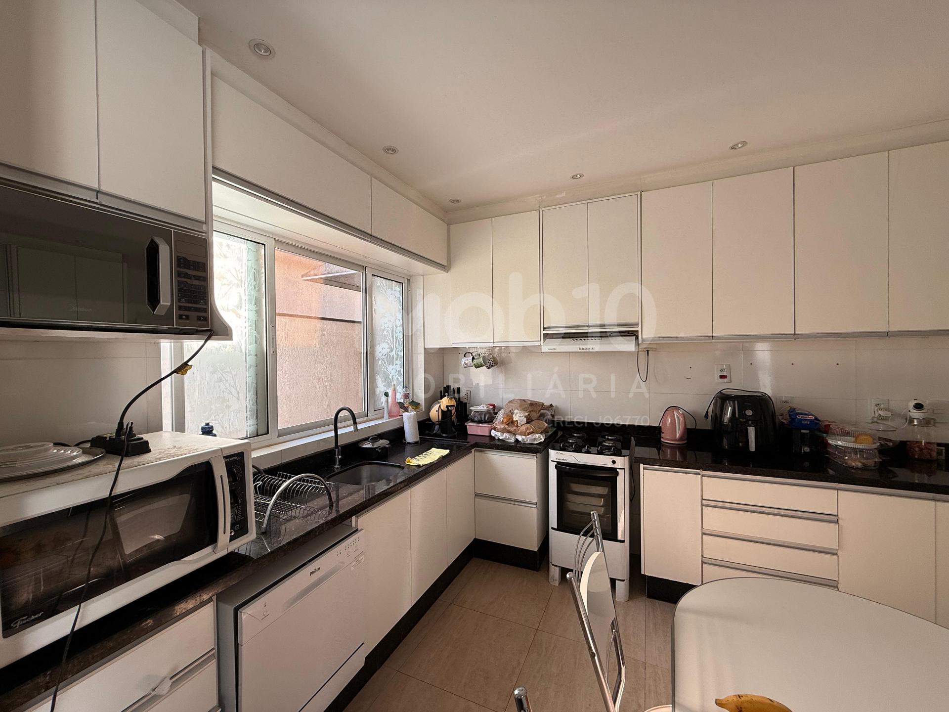 Casa térrea para venda no Cond Terras Alpha 1, com 4 quartos