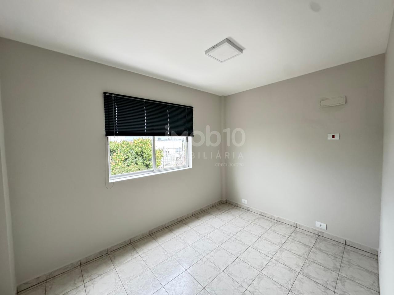 APARTAMENTO PARA ALUGUEL COM 2 QUARTOS NO EDIFÍCIO RIO MADEIRO EM FOZ DO IGUAÇU