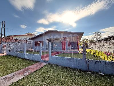 CASA T?RREA PARA ALUGAR, COM 3 QUARTOS, ED?CULA COM TERRENO DE...