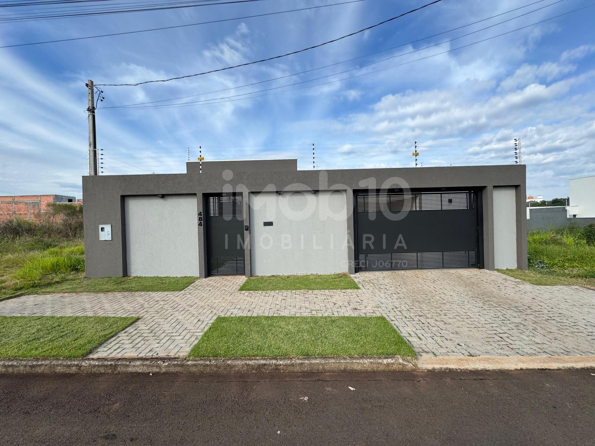 CASA TÉRREA PARA ALUGAR COM 3 SUÍTES E PISCINA NO JARDIM DOS PIONEIROS EM FOZ