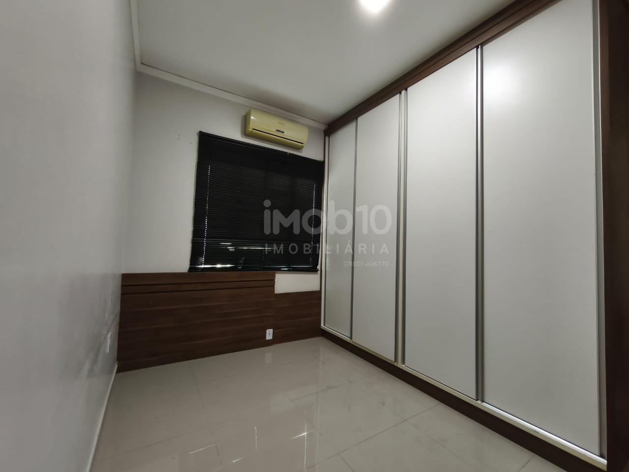 CASA PARA ALUGAR COM 01 SUÍTE + 01 QUARTO, JD ANA CRISTINA FOZ DO IGUACU - PR