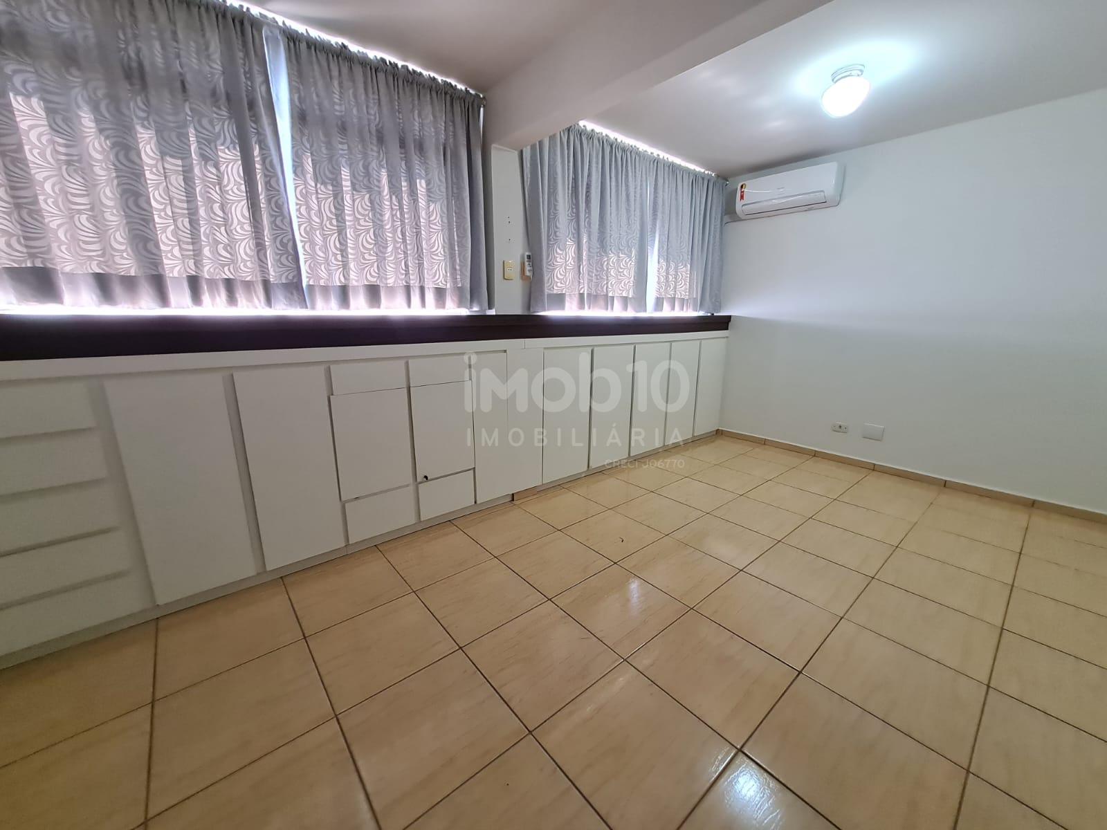 APARTAMENTO PARA ALUGAR SEMI MOBILIADO NO EDIFÍCIO PARANÁ EM FOZ DO IGUAÇU PR