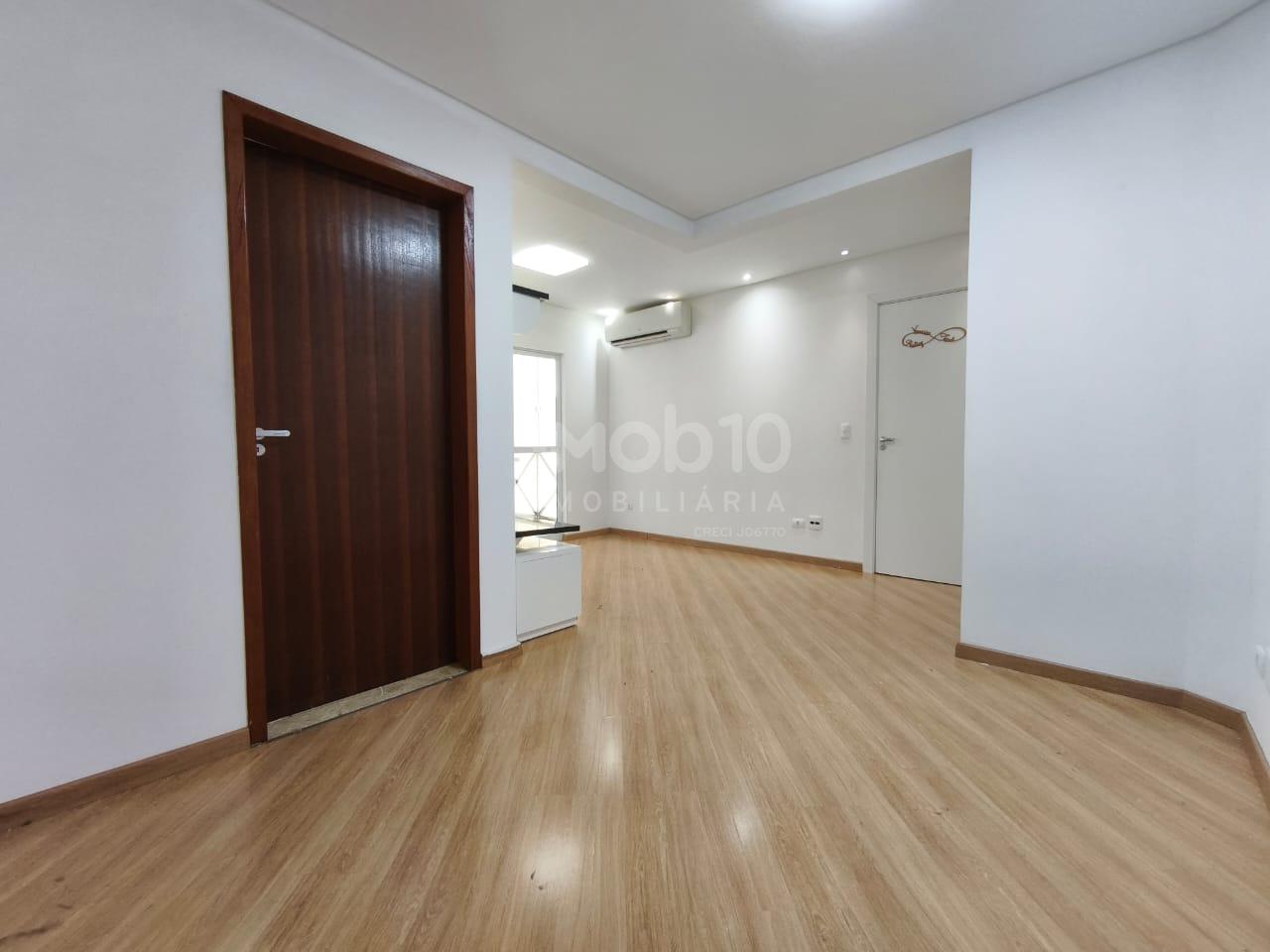 APARTAMENTO À VENDA NO RESIDENCIAL ANGATU - PARQUE OURO VERDE.