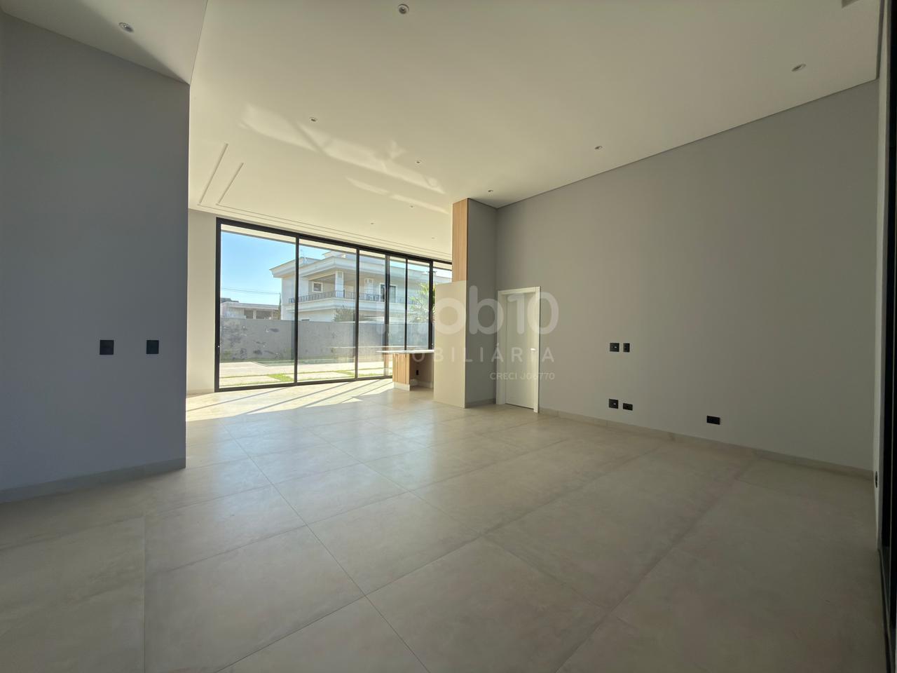 CASA A VENDA CONDOMINIO ROYAL BOULEVARD YATCH, BAIRRO CARIMÃ, FOZ DO IGUACU - PR