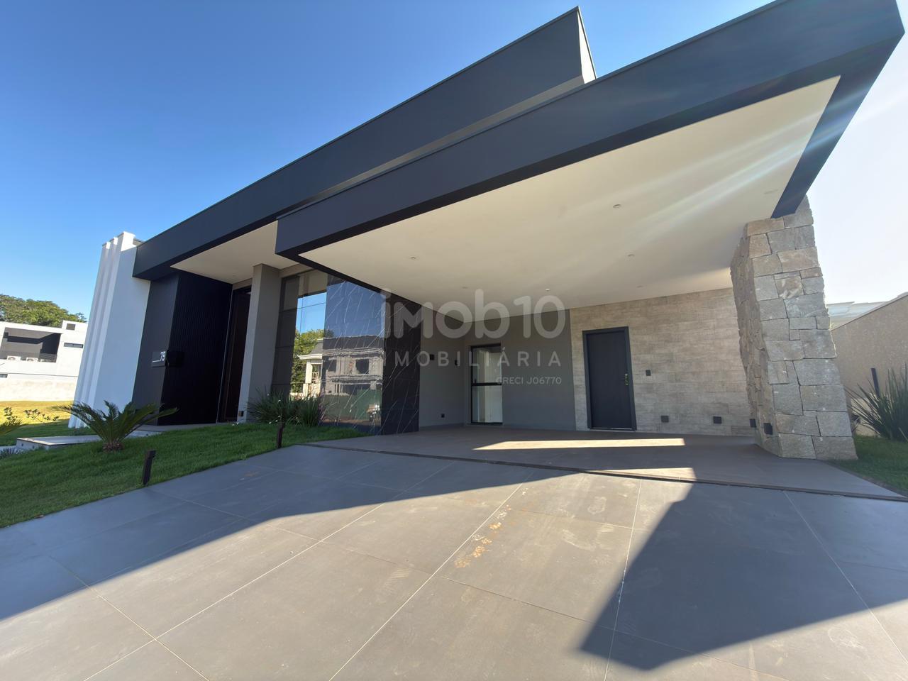 CASA A VENDA CONDOMINIO ROYAL BOULEVARD YATCH, BAIRRO CARIMÃ, FOZ DO IGUACU - PR