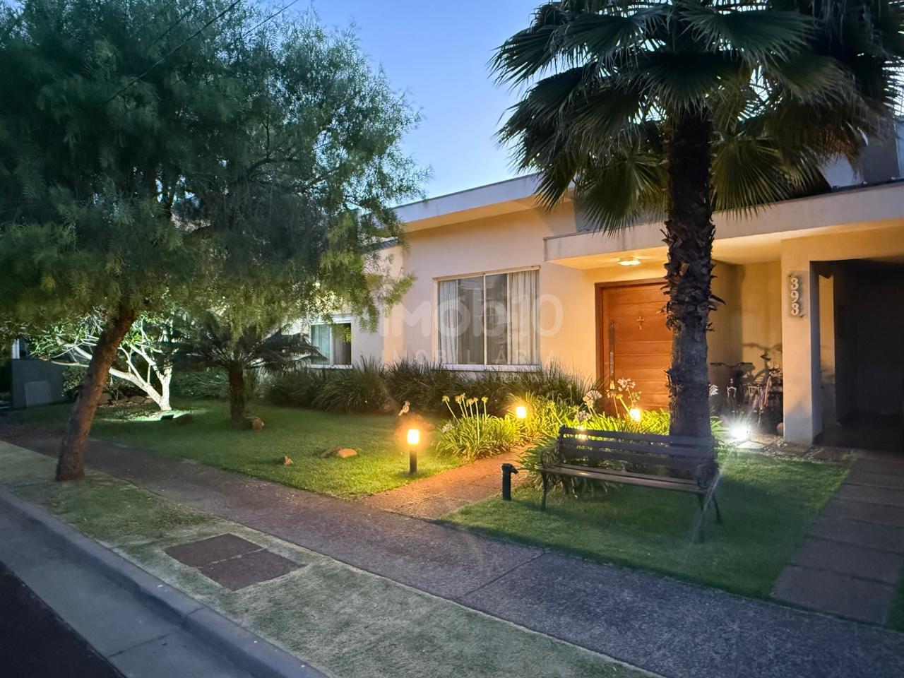 CASA PARA ALUGUEL EM CONDOM?NIO FECHADO EM FOZ DO IGUA?U