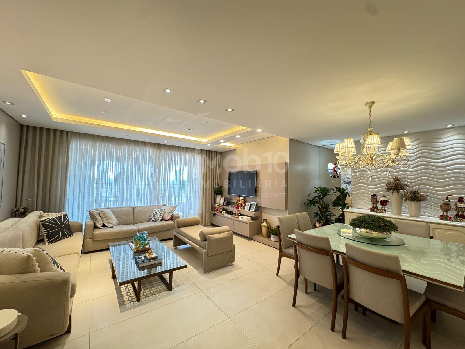 APARTAMENTO ALTO PADRÃO PARA ALUGUEL NO EDIFICIO RENASCENSE NO CENTRO DE FOZ.