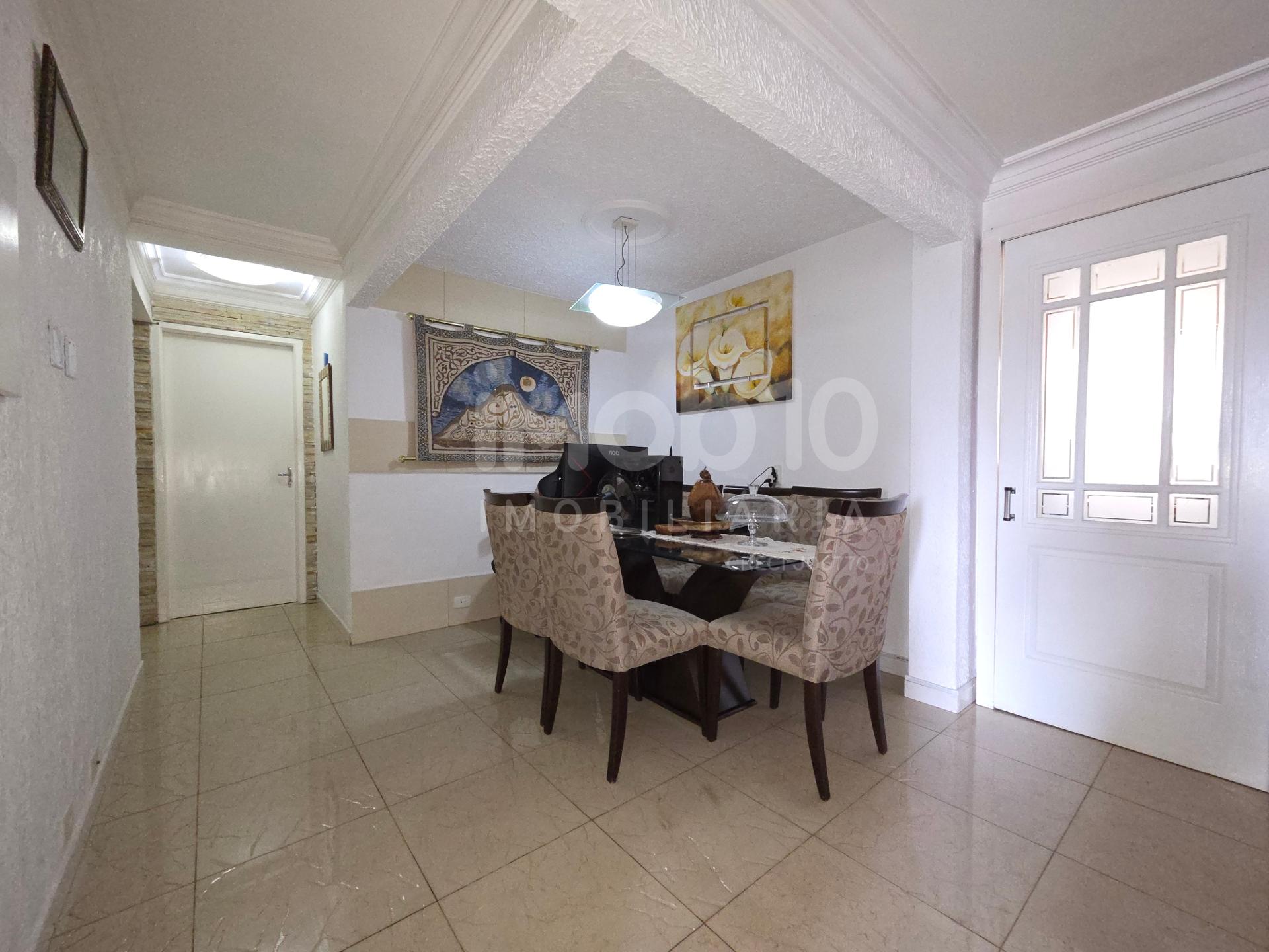 APARTAMENTO À VENDA COM 3 QUARTOS NO EDIFÍCIO SANTA CRUZ, CENTRO, FOZ DO IGUAÇU