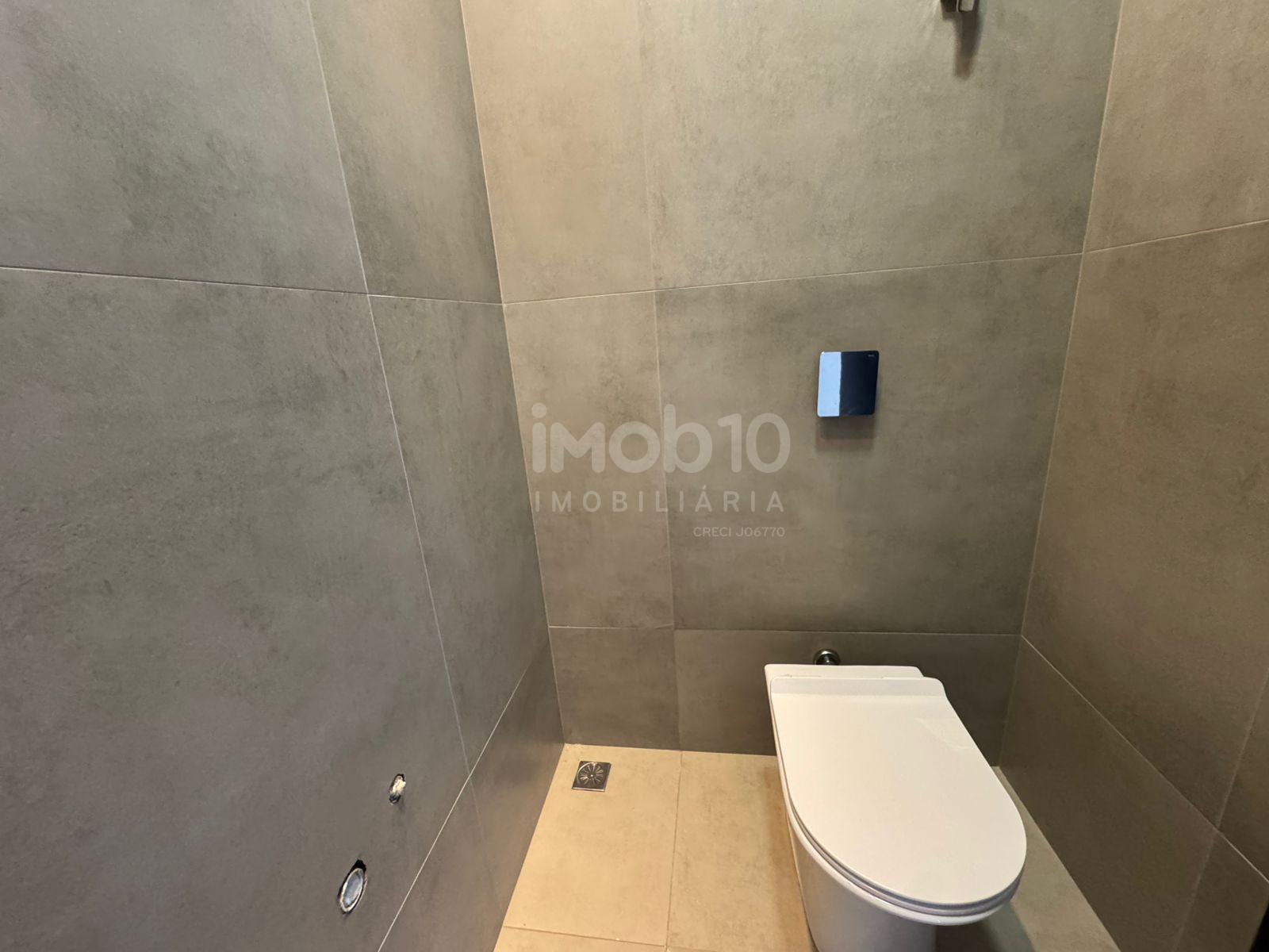 CASA NOVA A VENDA COM 3 SUÍTES E PISCINA NO CONDOMÍNIO VILLA FIRENZE