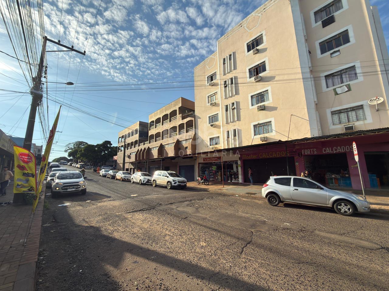 PRÉDIO A VENDA NA VILA PORTES, COM 64  SUITES 4 SALAS COMERCIAIS JA ALUGADAS.