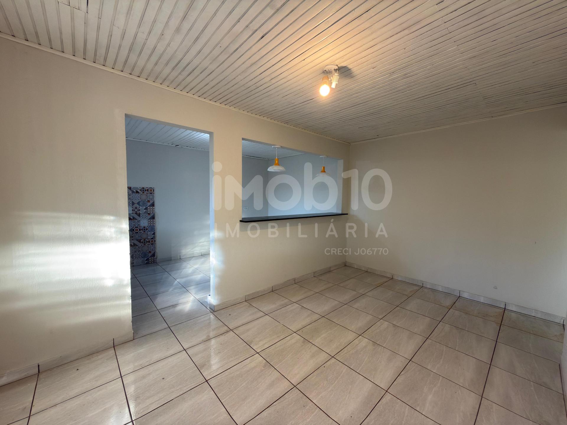 CASA PARA ALUGAR, COM 2 QUARTOS, JARDIM PARANA, FOZ DO IGUAÇU.