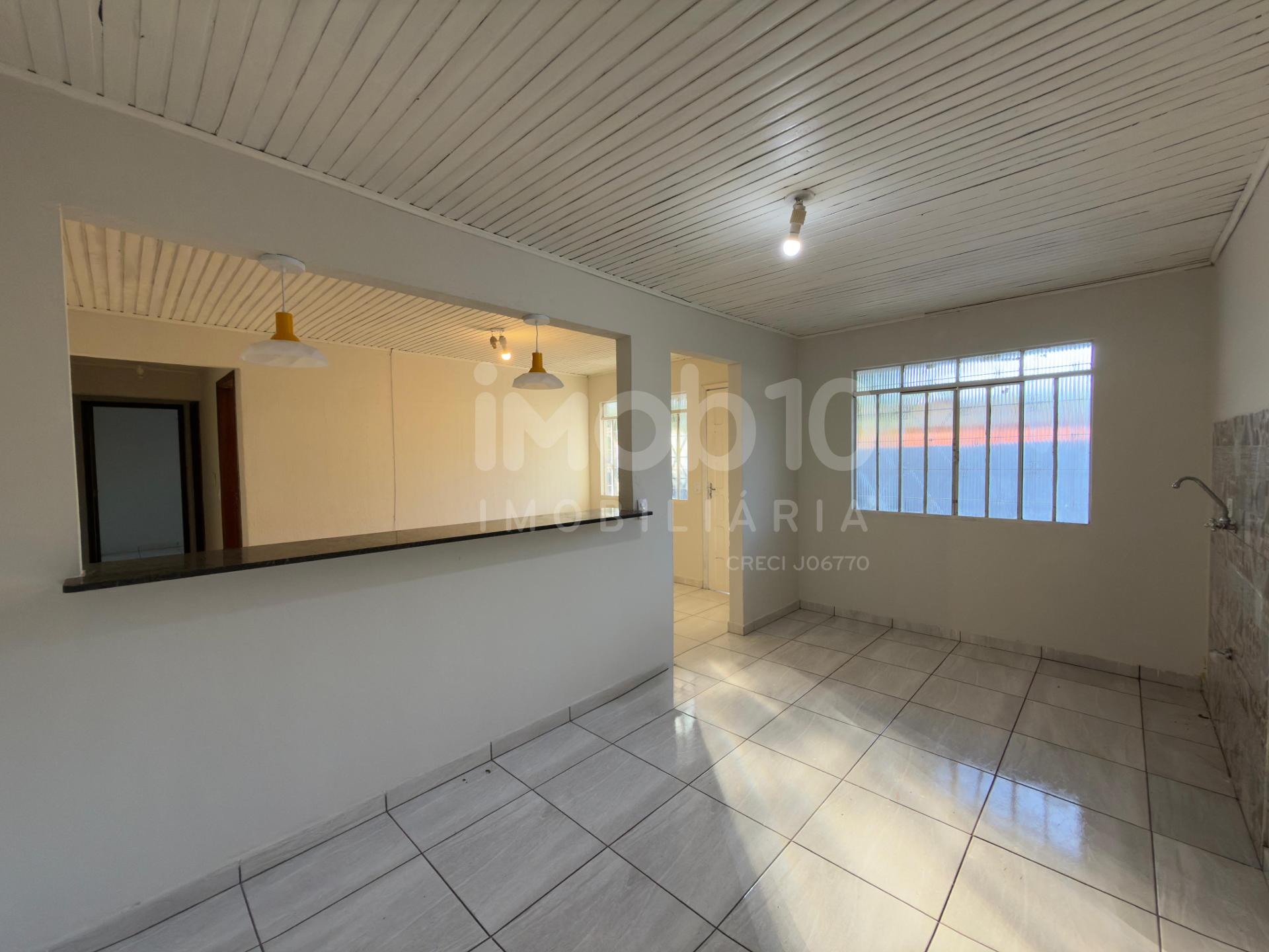 CASA PARA ALUGAR, COM 2 QUARTOS, JARDIM PARANA, FOZ DO IGUAÇU.