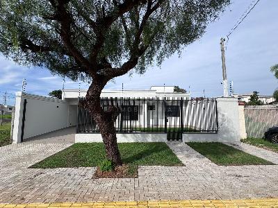 CASA T?RREA REFORMADA NO JARDIM PANORAMA A VENDA EM FOZ