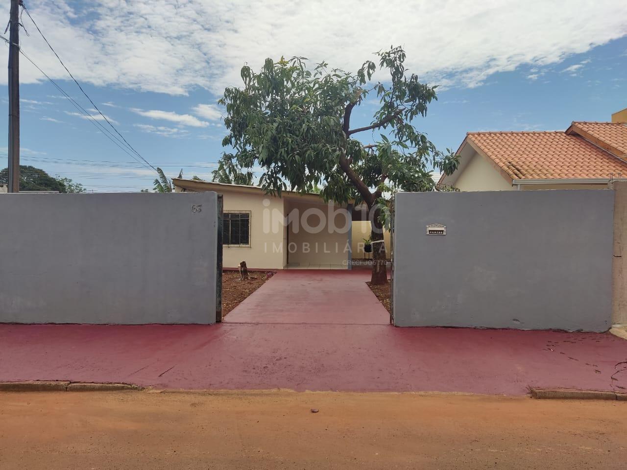 Casa à venda com 2 dormitórios, região do pólo universitário, FOZ DO IGUACU - PR