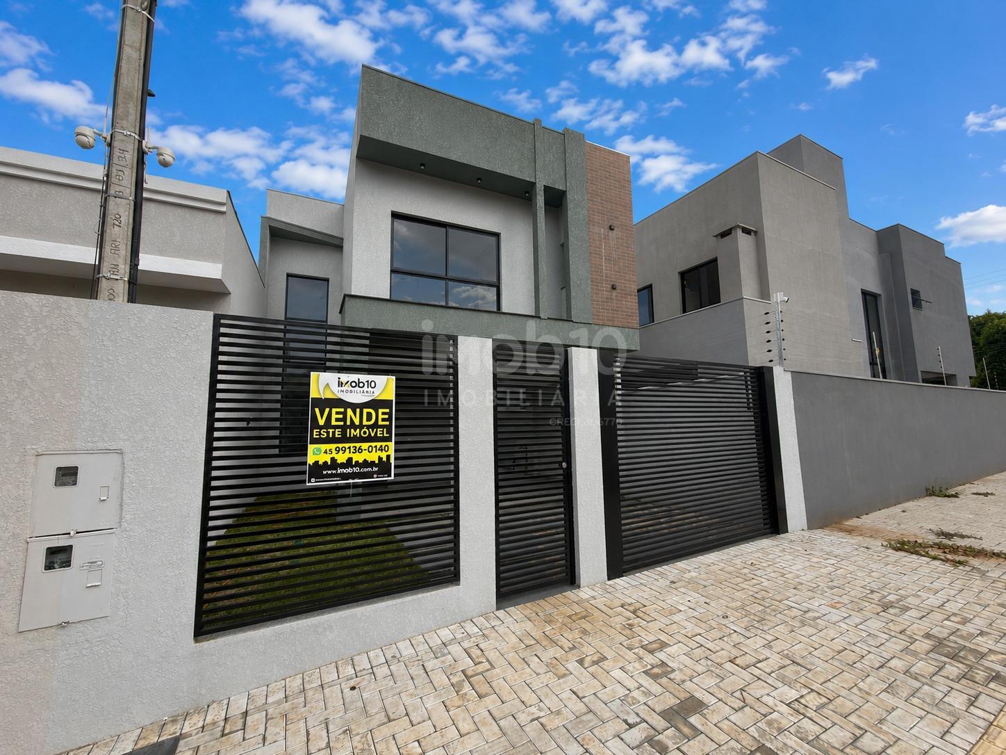 SOBRADO NOVO À VENDA COM 1 SUÍTE  2 QUARTOS E TERRENO AMPLO NO JARDIM BOURBON