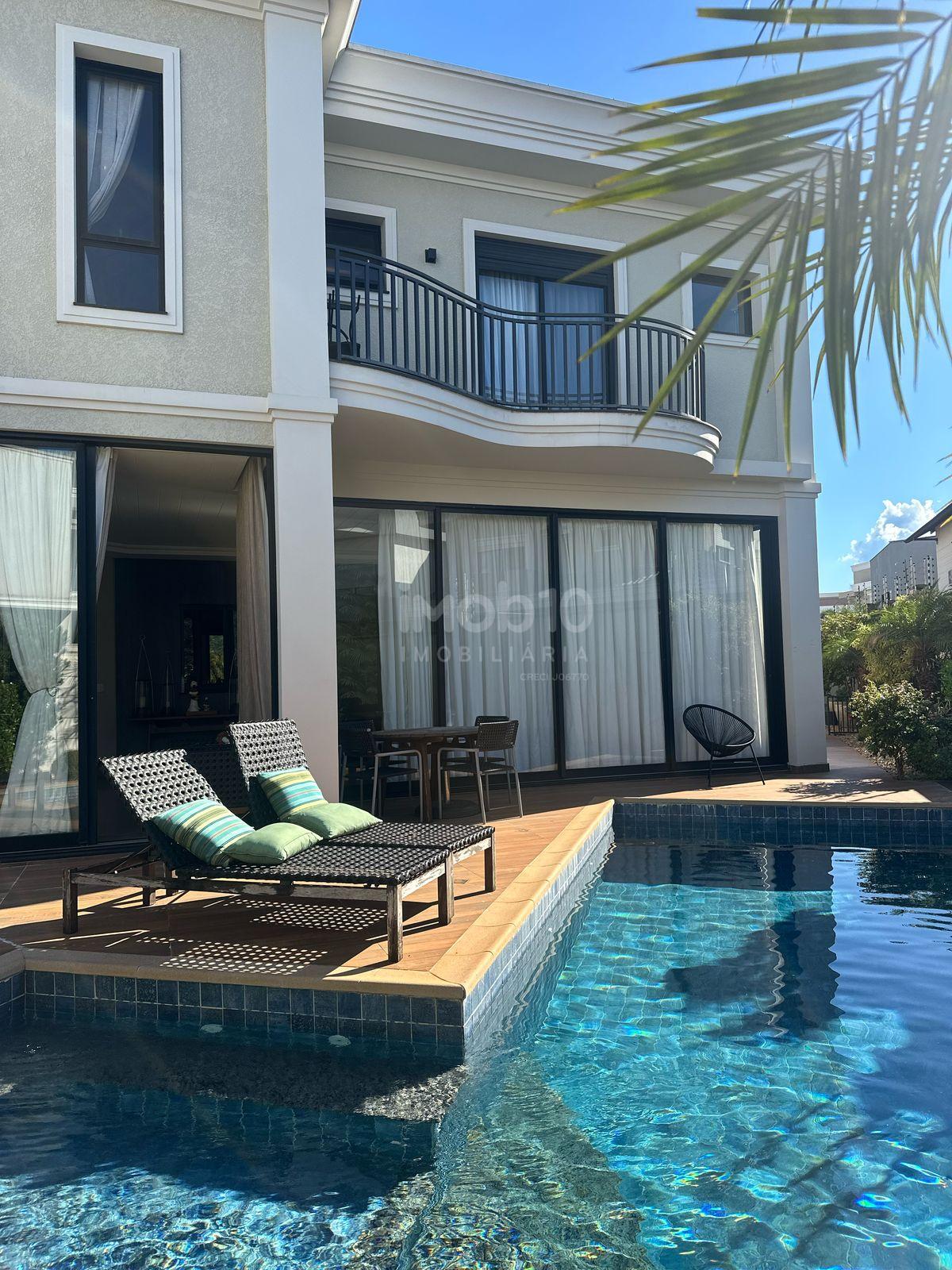 SOBRADO À VENDA DE ALTISSIMO PADRÃO COM 2 SUÍTES + 2 QUARTOS, NO TERRAS ALPHA 2