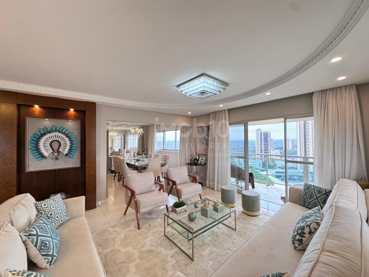APARTAMENTO MOBILIADO À VENDA NO EDIFÍCIO CARLOS SOTTOMAIOR NO CENTRO DE FOZ