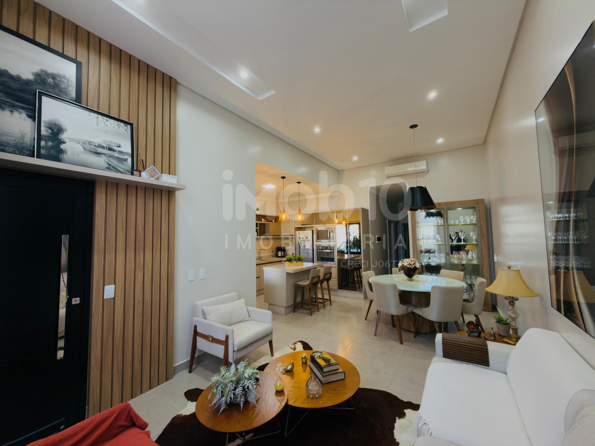 CASA  À VENDA SEMI-MOBILIADA COM 1 SUÍTE + 2 QUARTOS  NO PARQUE IMPERATRIZ