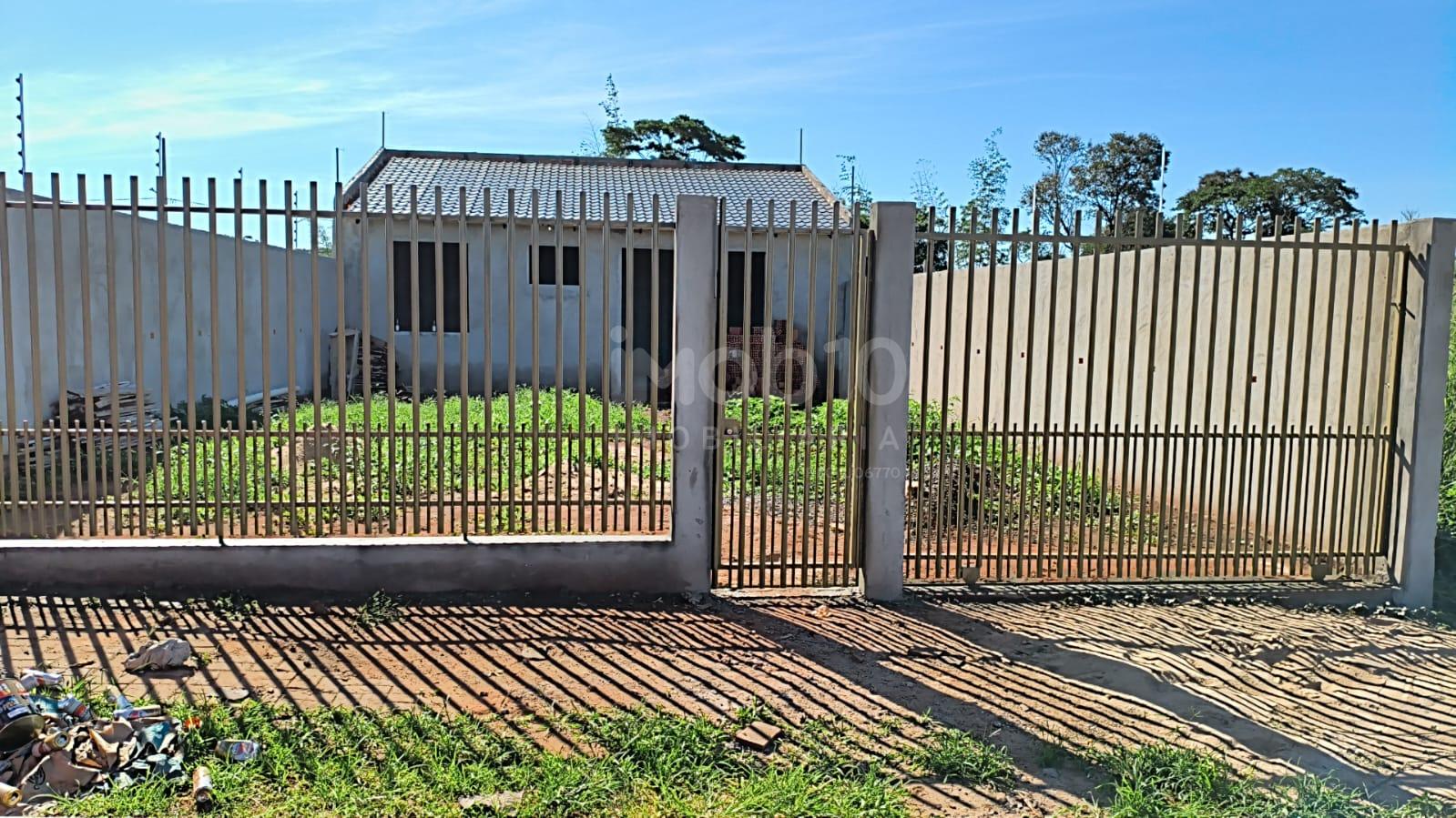 Casa á venda em construção, com terreno parcelado no condominio Ecoville II